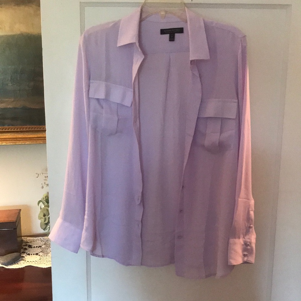 Beautiful Lilac Blouse ~M